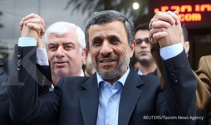 Mantan presiden Iran Ahmadinejad ditahan