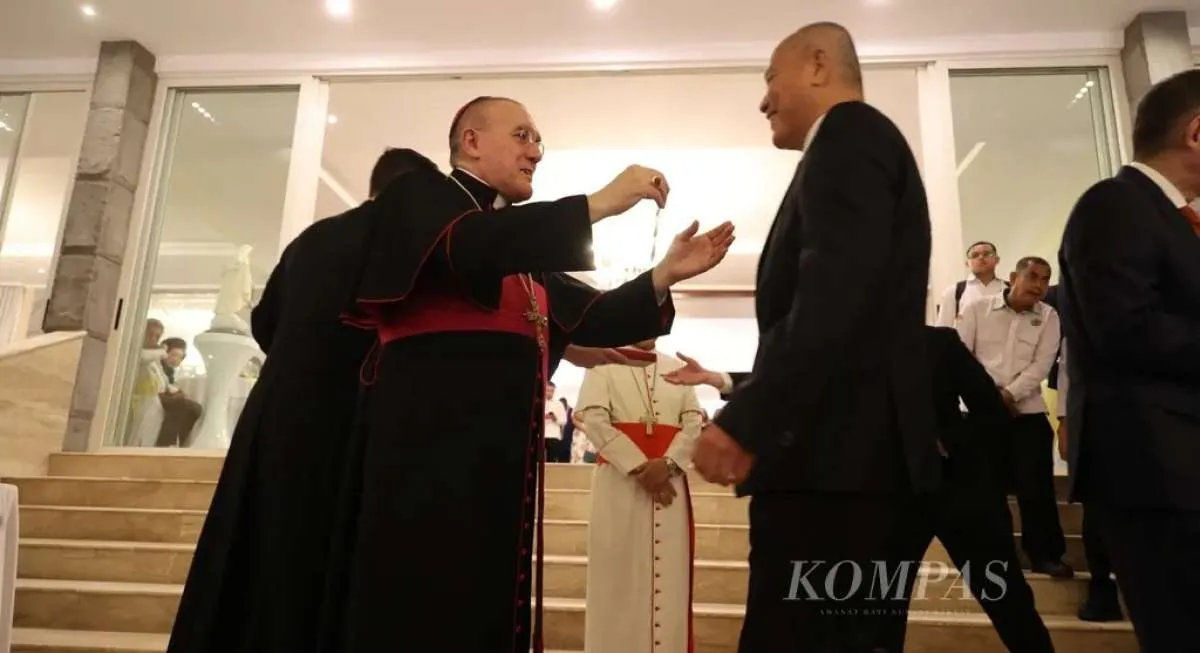 Lilik Oetama Terima Penghargaan Pro Ecclesia et Pontifice dari Paus Leo XIV