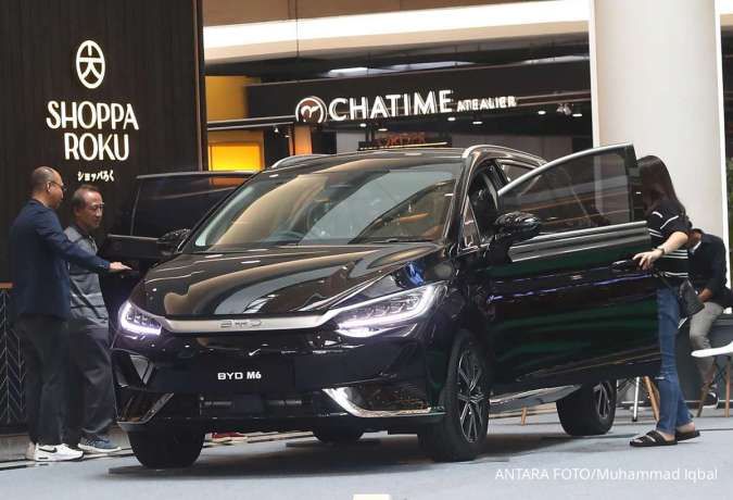 Penjualan Makin Laris, Ini Harga Mobil BYD Atto, Dolphin & M6 November 2024