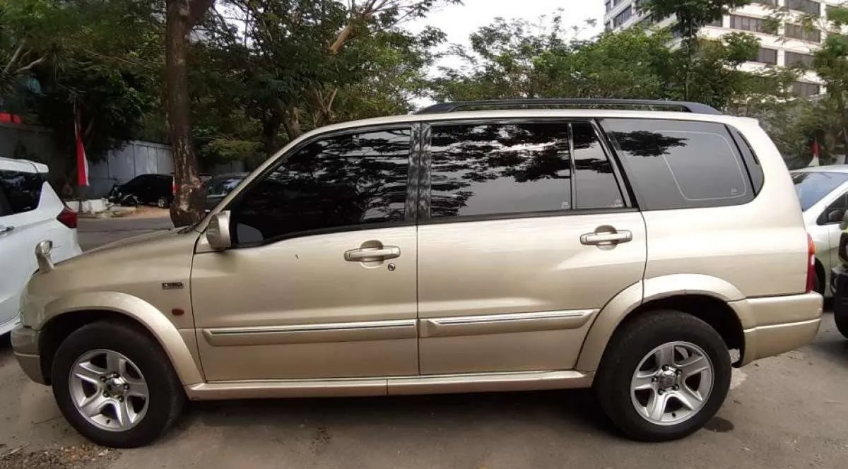 Hanya Rp 30 jutaan, lelang mobil dinas di Jakarta, Suzuki Escudo, ada dua pilihan