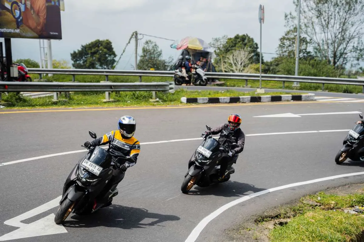 Masuki Etape Keempat, NMAX TURBO Unjuk Gigi Taklukkan Beragam Medan Jalan Bali–Lombok