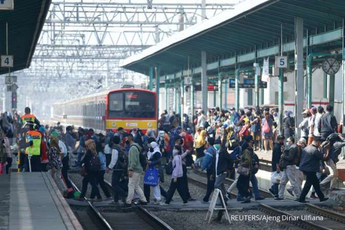 Uang penumpang Rp 500 juta tercecer di gerbong KRL, ini penjelasan KCL