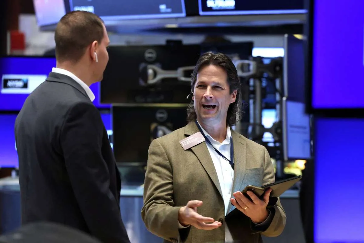 Wall Street Dibuka Datar Rabu (5/3), Pasar Fokus pada Data Ekonomi dan Tarif