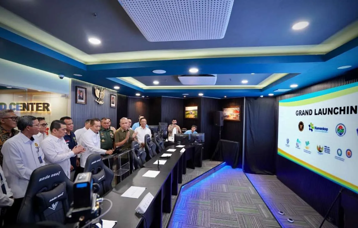 Menkop Resmikan Command Center Percepat Digitalisasi & Pengawasan Kopdes Merah Putih