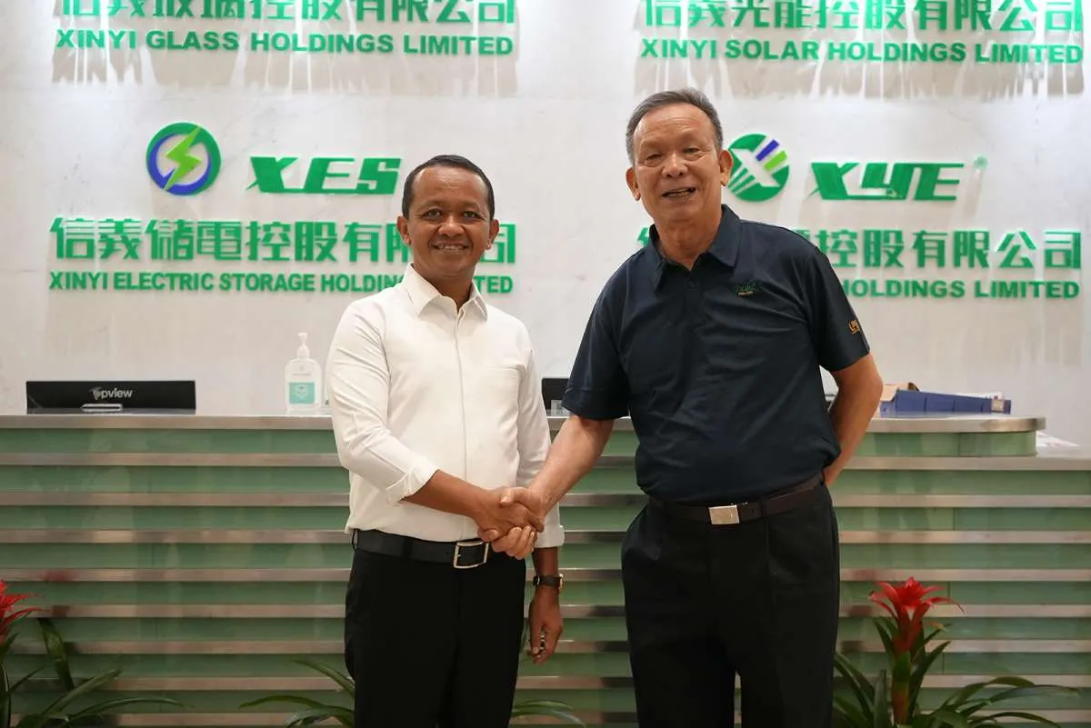Bahlil Sebut Produsen Kaca Asal China Akan Bangun Hilirisasi Pasir Kuarsa di Batam
