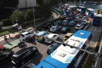 Viral Pengemudi Mobil Melawan Arus, Siap-siap Kena Tilang ETLE & Denda Besar