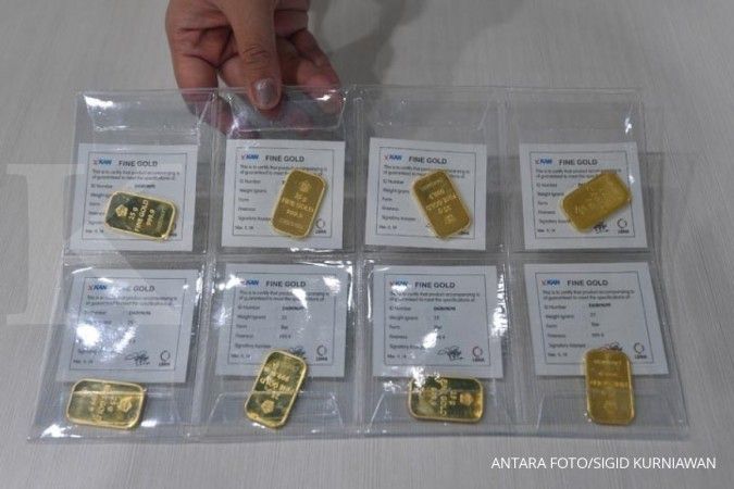 Harga emas Antam turun Rp 2.000