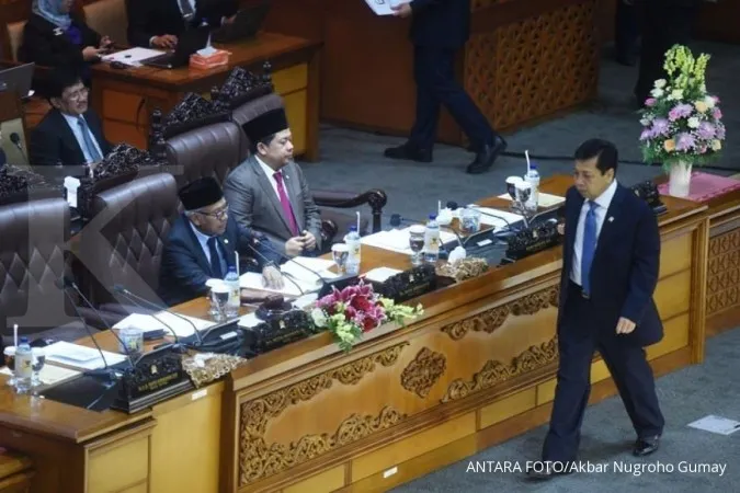 Ethics Council backs Setya despite suspect status