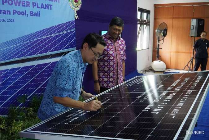 Blue Bird (BIRD) Perluas Instalasi Solar Panel ke Wilayah Operasional Bali