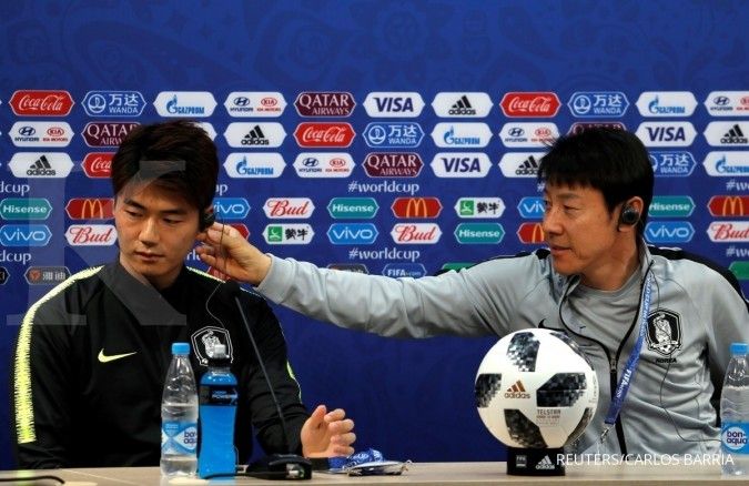 Pelatih timnas Shin Tae-yong meminta masyarakat terus mendukung skuad Garuda