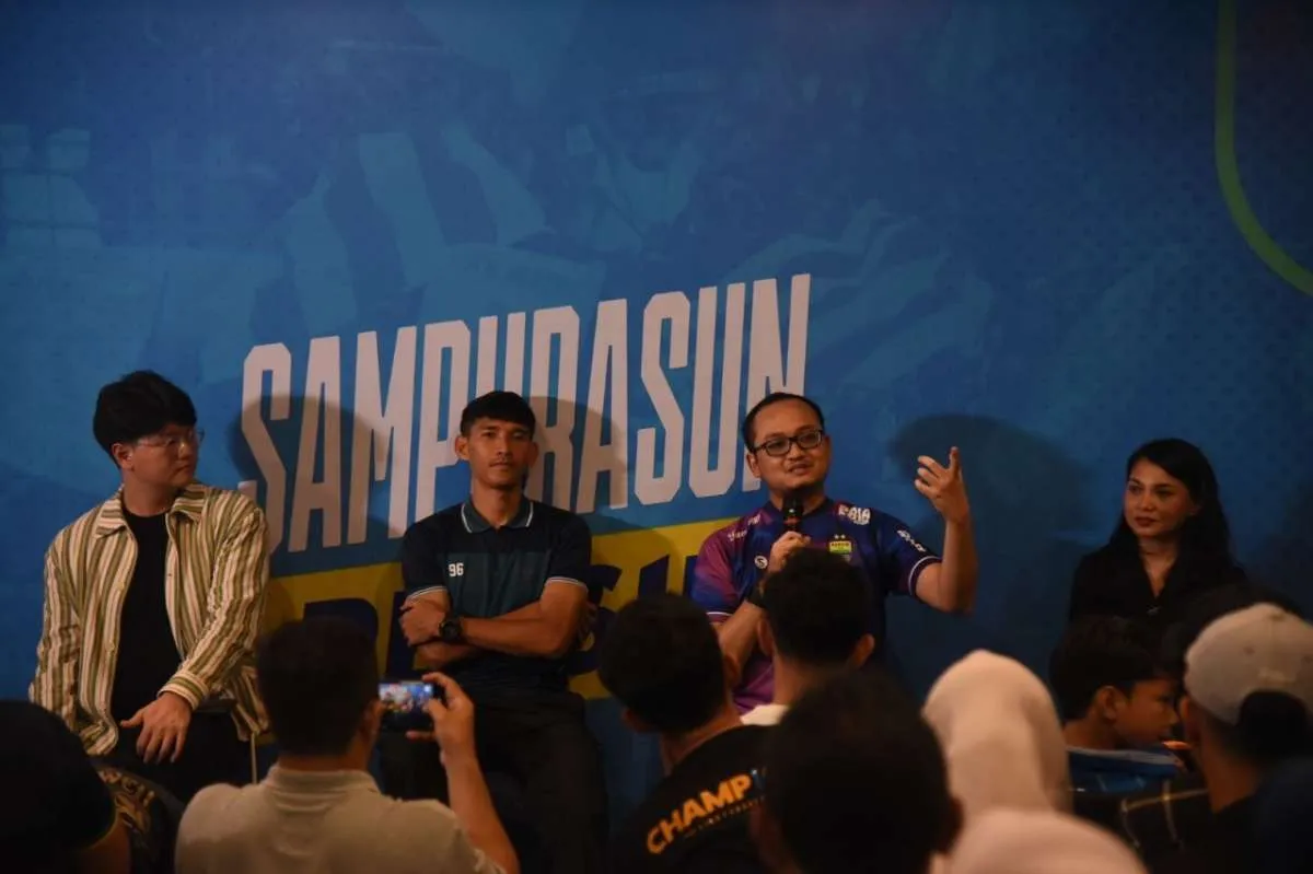 Persib Bandung Gelar Diskusi Literasi Keuangan Bersama Bobotoh Jelang Musim Baru
