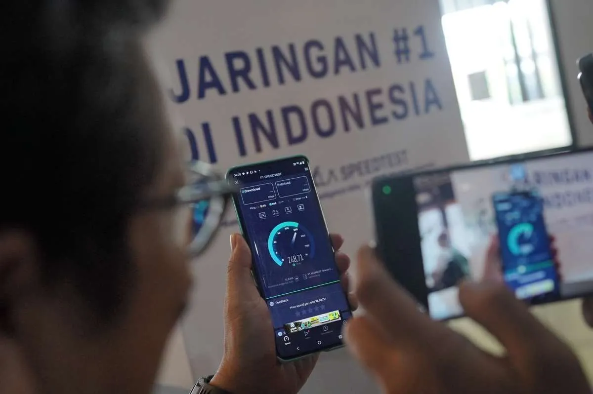 Uji Coba 5G+ XLSMART di Jalur Kereta Jogja-Solo, Kecepatan Bidik 200 Mbps