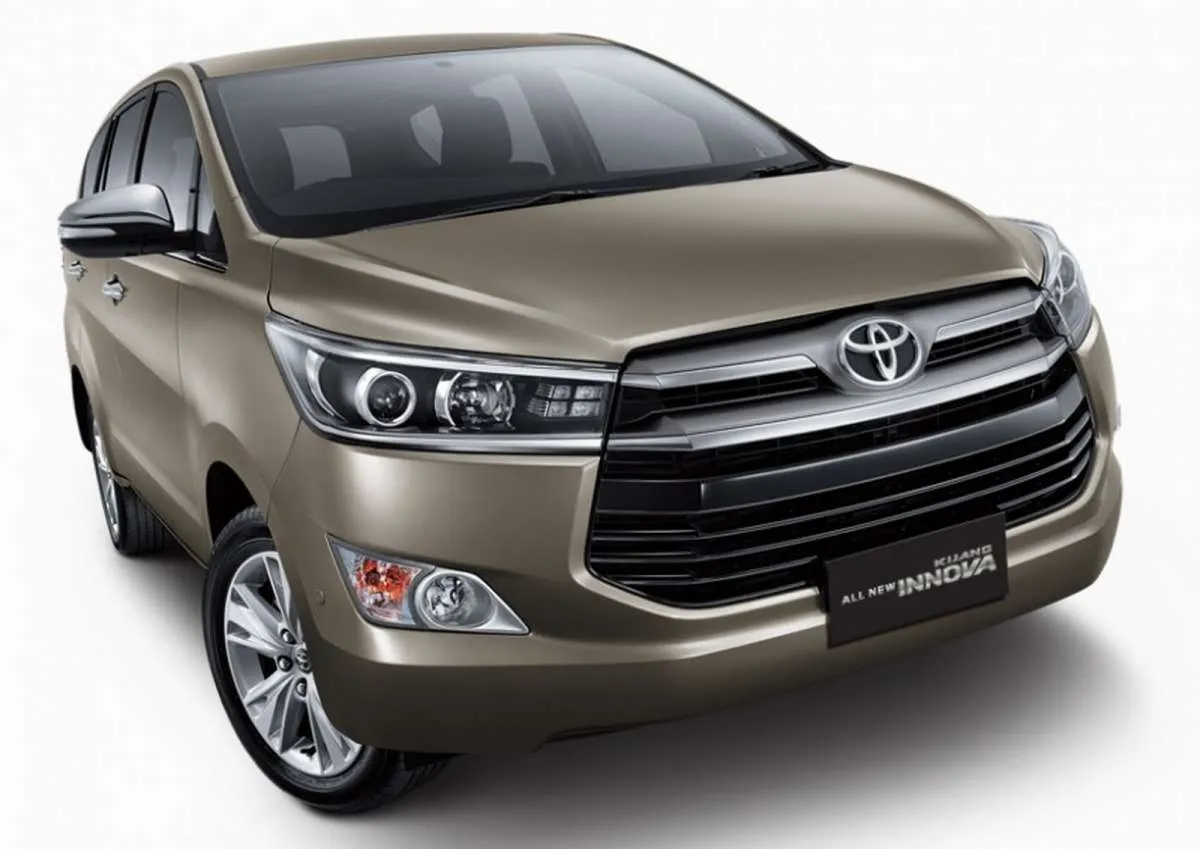 Harga mobil bekas Toyota Kijang Innova Reborn tak sampai Rp 200 juta di November 2021