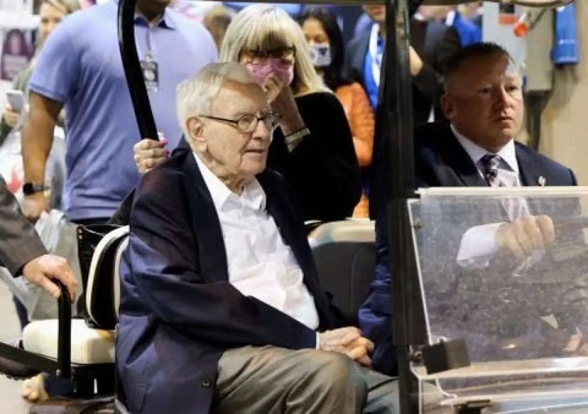 Industri Perbankan AS Kembali Goyah, Ini Nasihat Warren Buffett