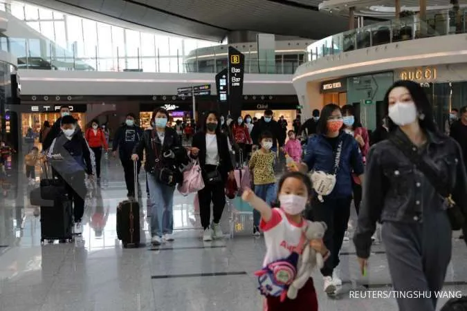 Mainland China reports first local COVID-19 cases in over three weeks