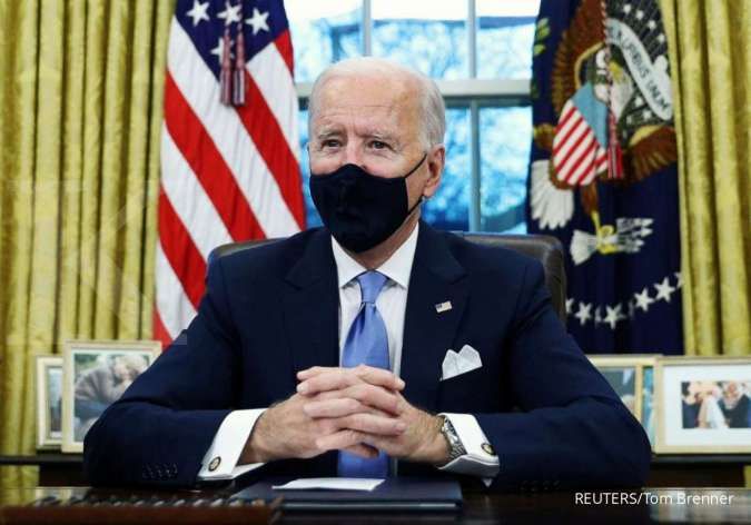 Joe Biden teken perintah eksekutif kembalikan AS ke Perjanjian Iklim Paris