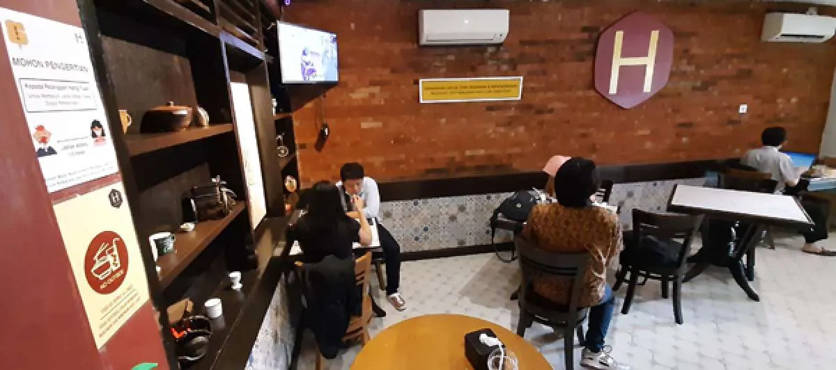 UPDATE Corona Indonesia, Jumat (13/11): Tambah 5.444 kasus, ingat jaga jarak