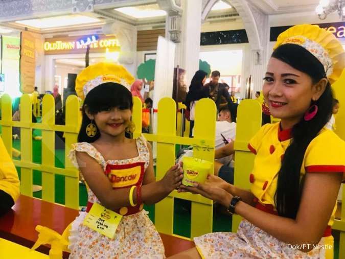 Rayakan Hari Anak Nasional, Dancow Luncurkan 'Dongeng Aku dan Kau' untuk Anak Unggul Indonesia