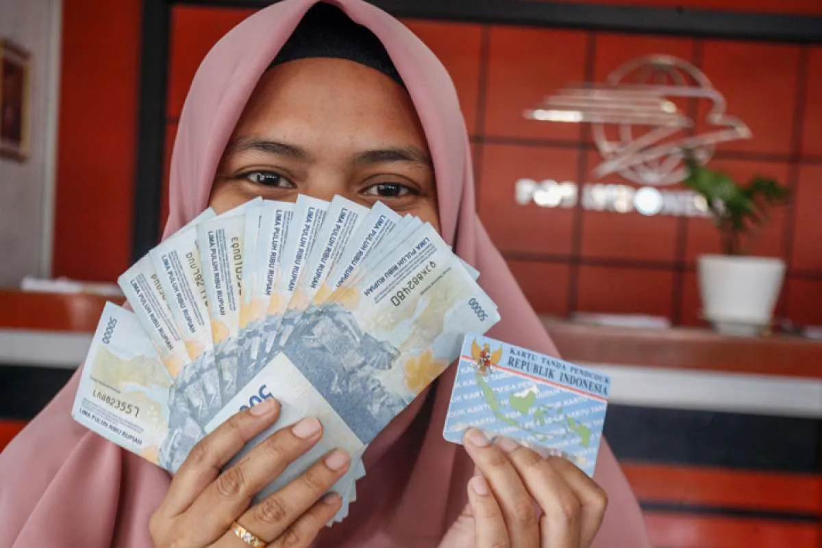 Diperpanjang hingga 27 Desember, Simak Cara Mencairkan BSU Tahun 2022 di Kantor Pos