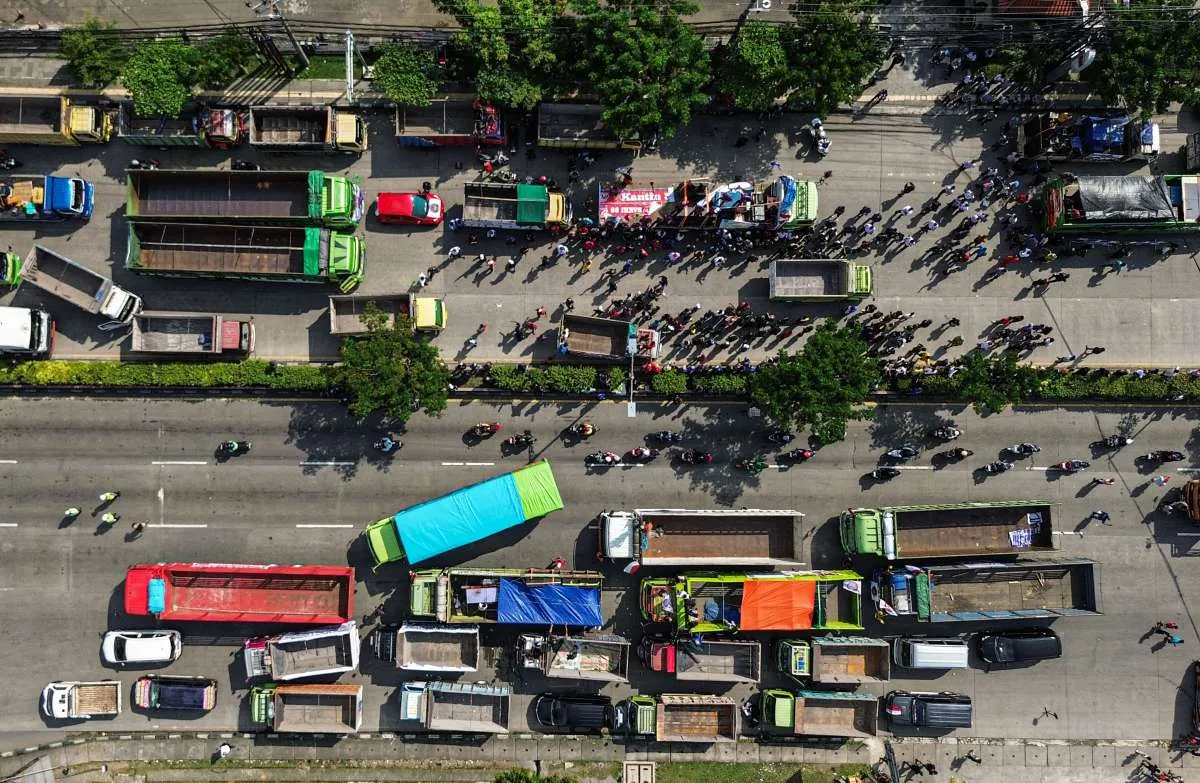 Infrastruktur Jalan Berantakan, Perlu Pembenahan Sebelum Menerapkan Zero ODOL