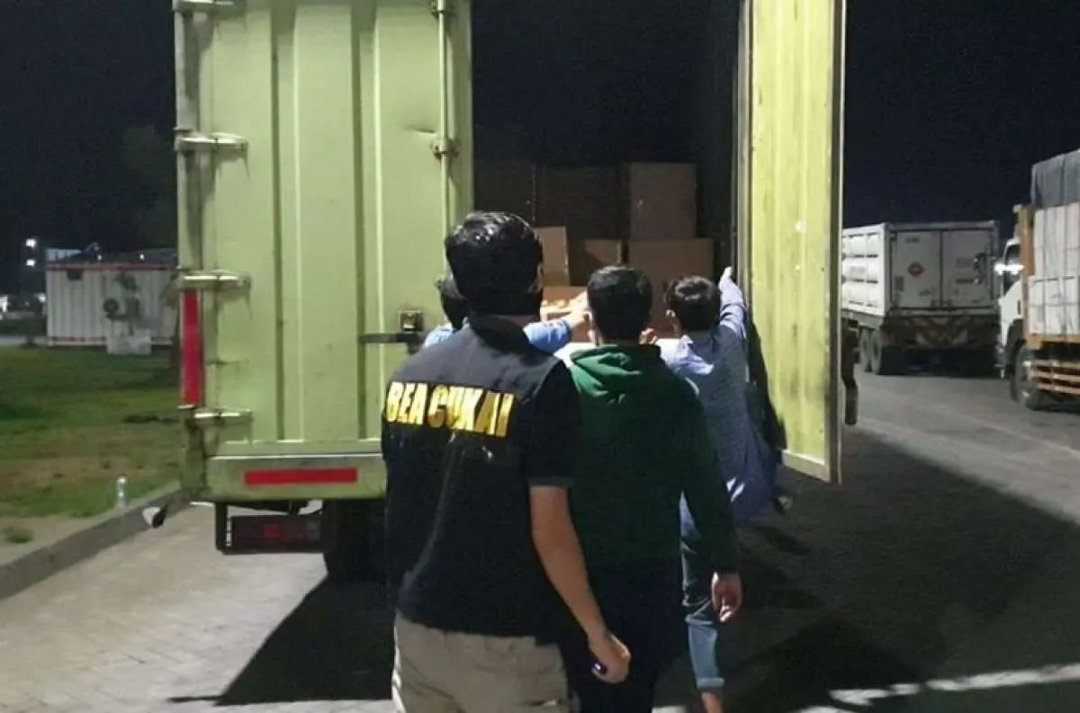 Bea Cukai kembali gagalkan peredaran rokok ilegal dari Madiun dan Cirebon