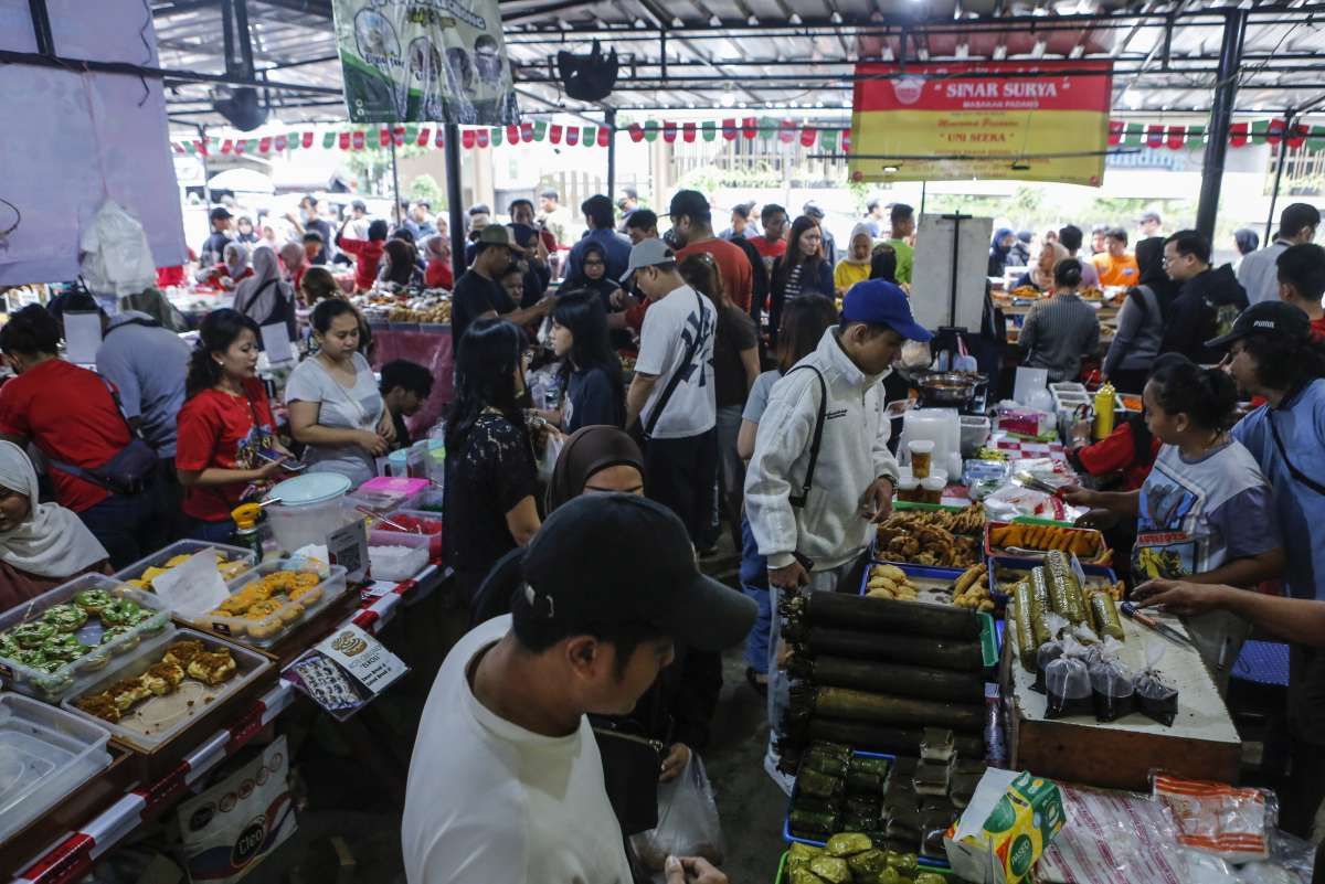 Demokratisasi Modal dari Desa ke Bursa