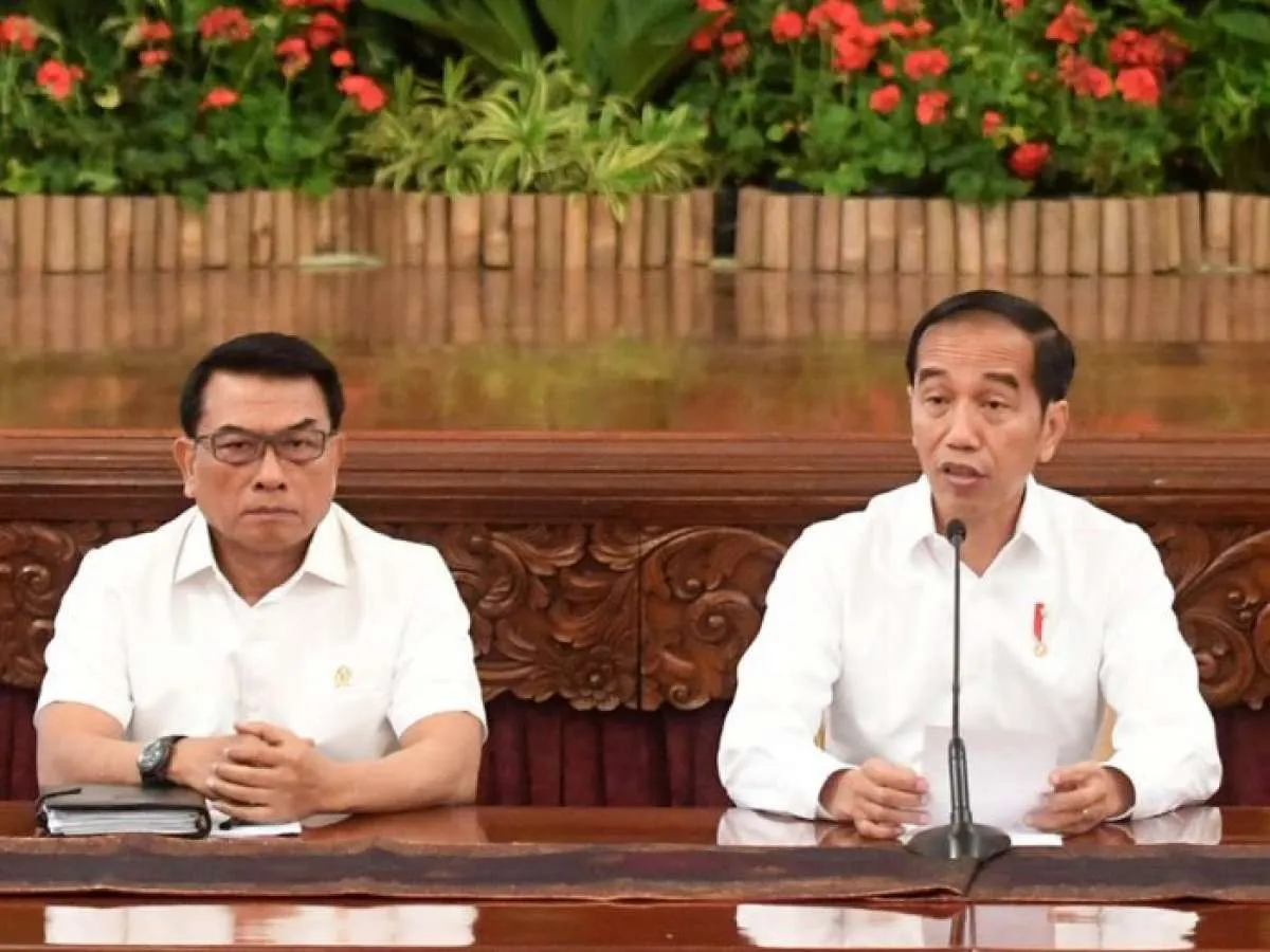 Pengamat Mencermati Kedekatan Jokowi dan Moeldoko 