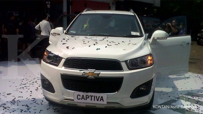 Setir pulang Chevrolet Captiva dengan Rp 365 juta