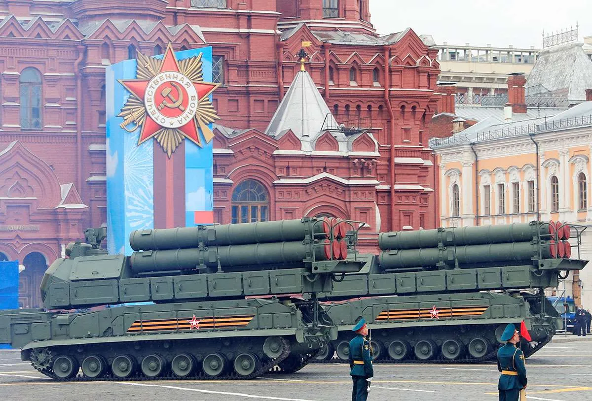 Rusia Memindahkan Rudal Berkemampuan Nuklir ke Perbatasan Finlandia 