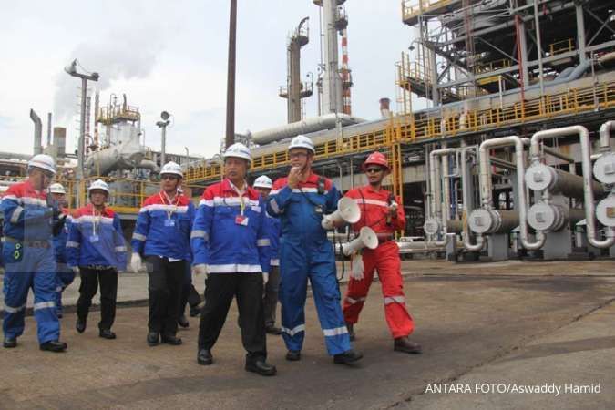 Indonesia allows oil and gas investors to pick their own contract options