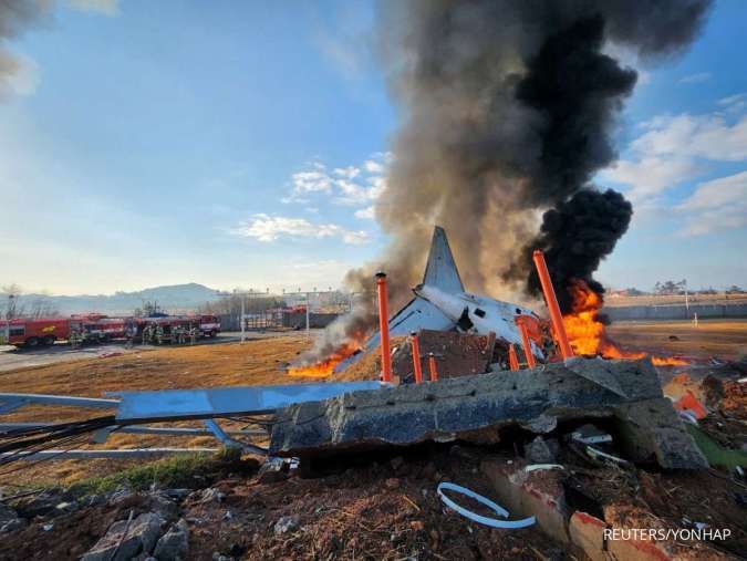 Kecelakaan Pesawat, Jeju Air Tergelincir di Bandara Muan Korsel, 28 Orang Tewas