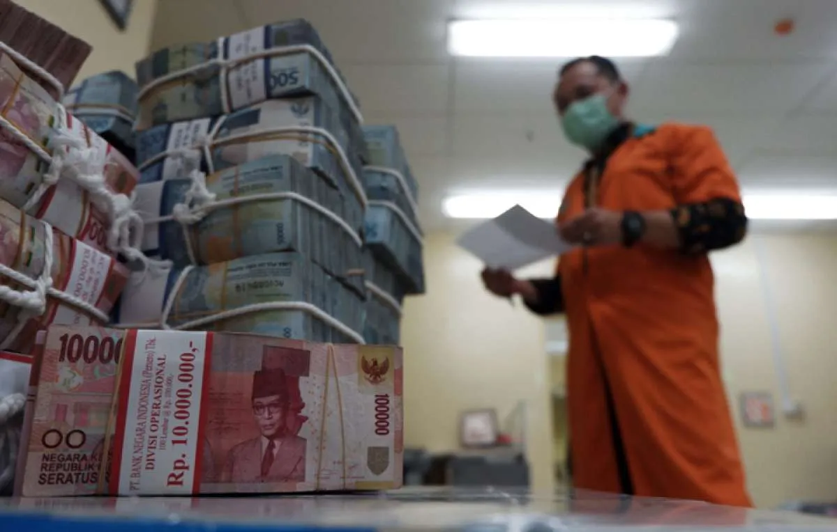 Quantitative easing BI meningkatkan pertumbuhan uang kartal Juni 2020