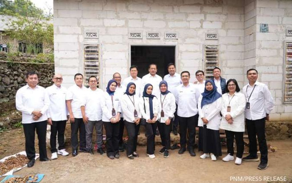  Danantara Dukung Penguatan Ekonomi Kerakyatan dengan Tinjau Pemberdayaan Nasabah PNM 