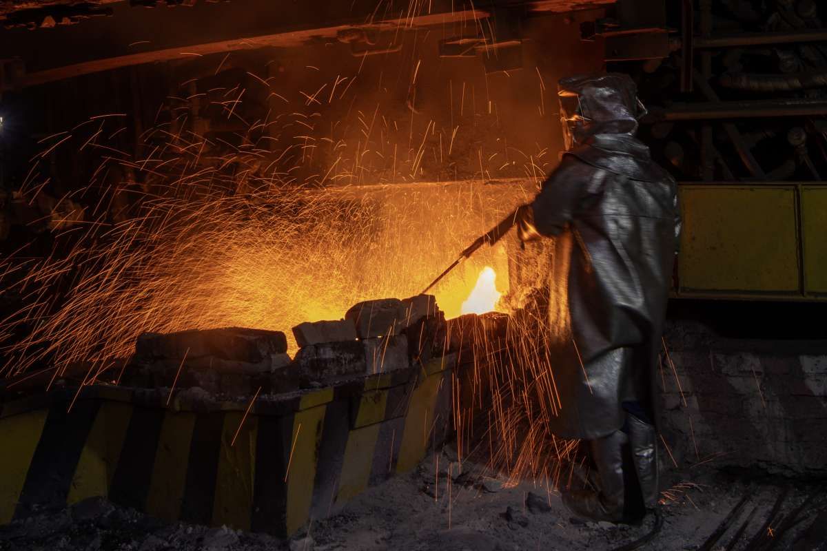Pemerintah Membatasi  Investasi Baru Smelter Nikel 