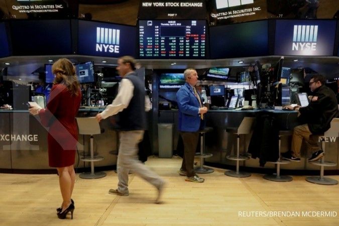 Wall Street menguat di musim laporan keuangan
