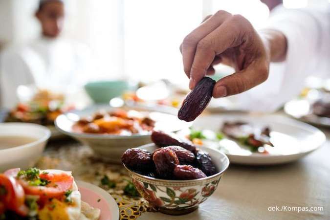 4 Cara Mengatasi Kulit Kusam Saat Menjalankan Puasa Ramadhan, Tidak Sulit!