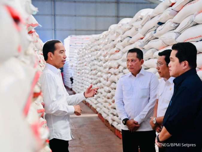 Soal Impor Beras 250.000 Ton dari Kamboja, Jokowi: Dalam Perjalanan