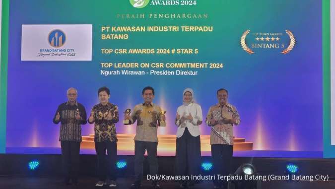 PT Kawasan Industri Terpadu Batang Raih TOP CSR Award & Top Leader on CSR Commitment