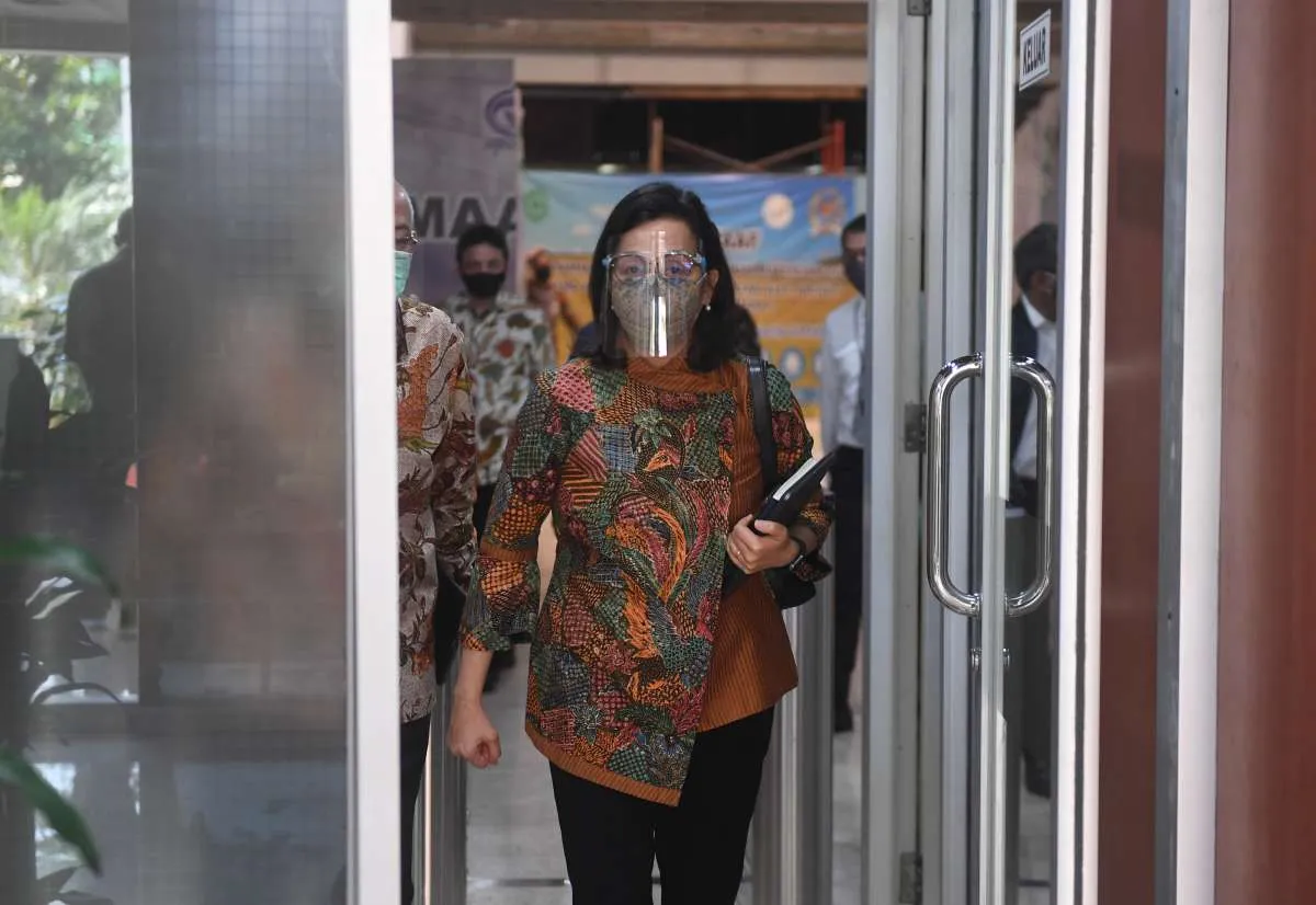 Pemerintah akan evaluasi bansos dan insentif selama pandemi Covid-19