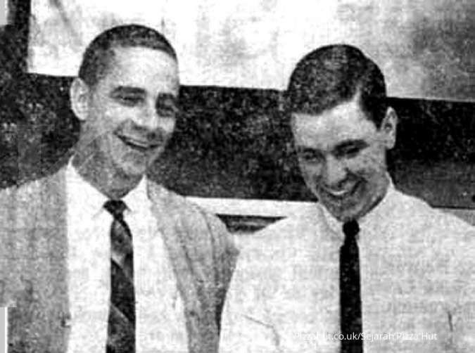 Frank & Dan Carney, pendiri Pizza Hut yang taklepas dari sejarah Pizza Hut