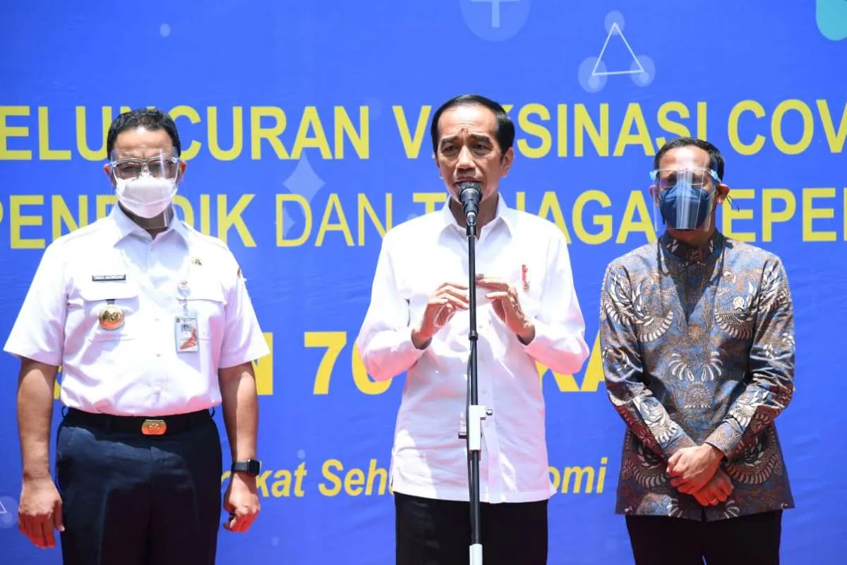 Tenaga pendidik mulai divaksinasi Covid-19