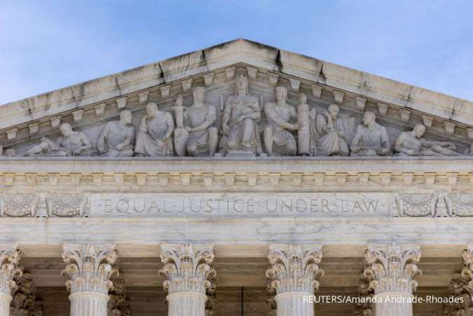 Putusan Mahkamah Agung Soal Tarif Bikin Arah Suku Bunga The Fed Makin Tidak Pasti