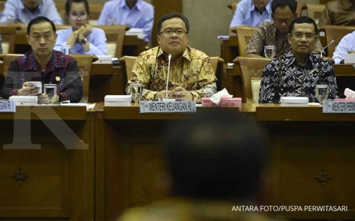 Belanja melesat, defisit anggaran semester I naik