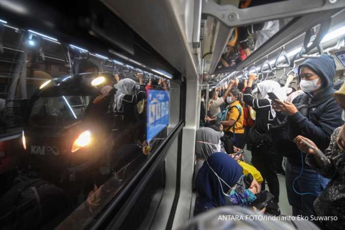 Waktu Operasional Ditambah, Jumlah Pengguna LRT Jabodebek Meningkat 14%