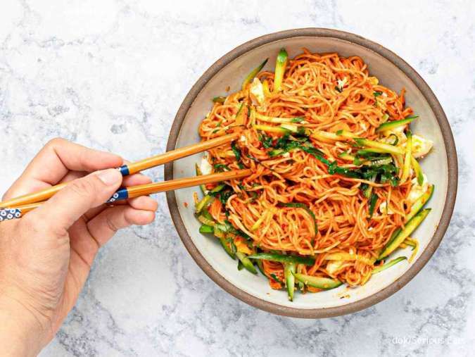 Resep Bibim Guksu ala Korea si Menu Mie Dingin yang Pedas Asam Menyegarkan