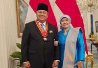 Gubernur BI Perry Warjiyo Menerima Tanda Kehormatan Bintang Mahaputera Utama