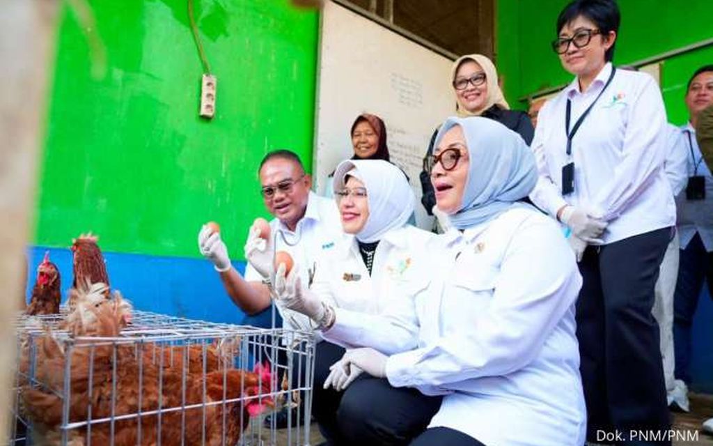  Menteri PPPA dan Kepala BPS Apresiasi Pemberdayaan PNM untuk Usaha Ekonomi Sirkular 