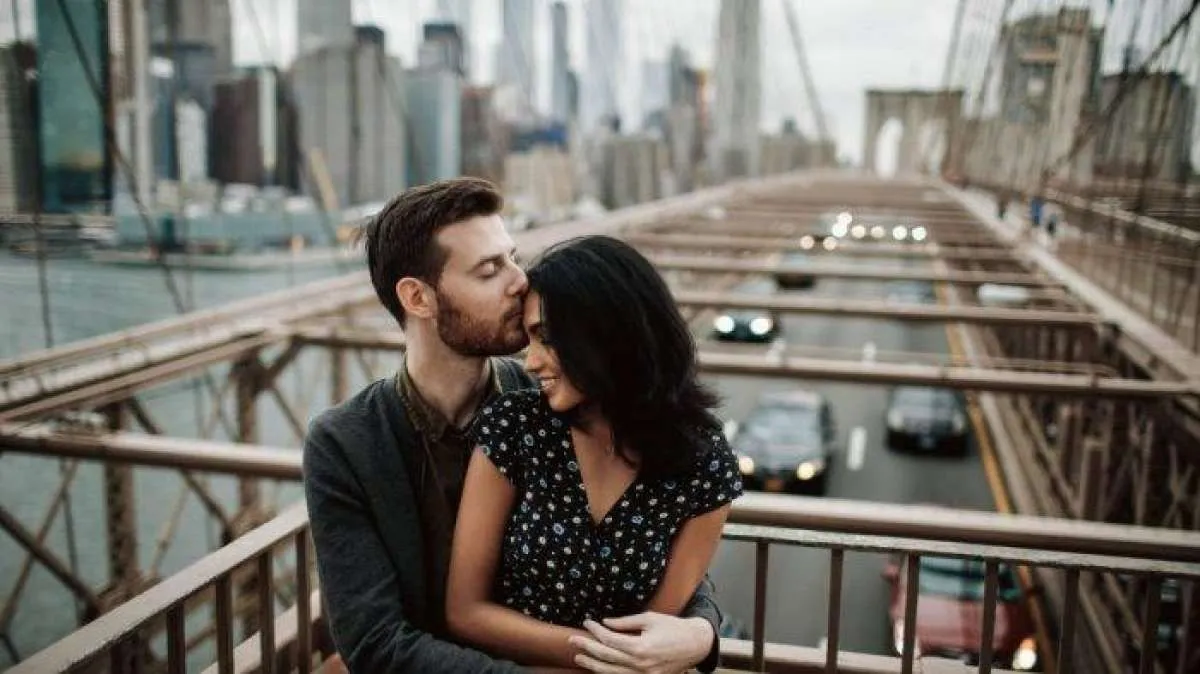 12 Tanda Orang Terobsesi Cinta Pada Anda 