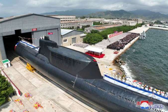 Korea Utara Resmi Perkenalkan Kapal Selam Nuklir Taktis Pertamanya