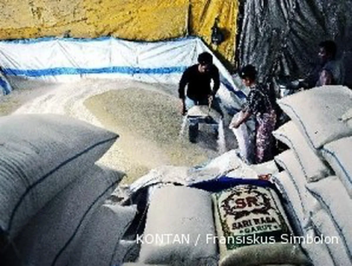 Bulog akan pasok 3,15 juta ton raskin selama 2011